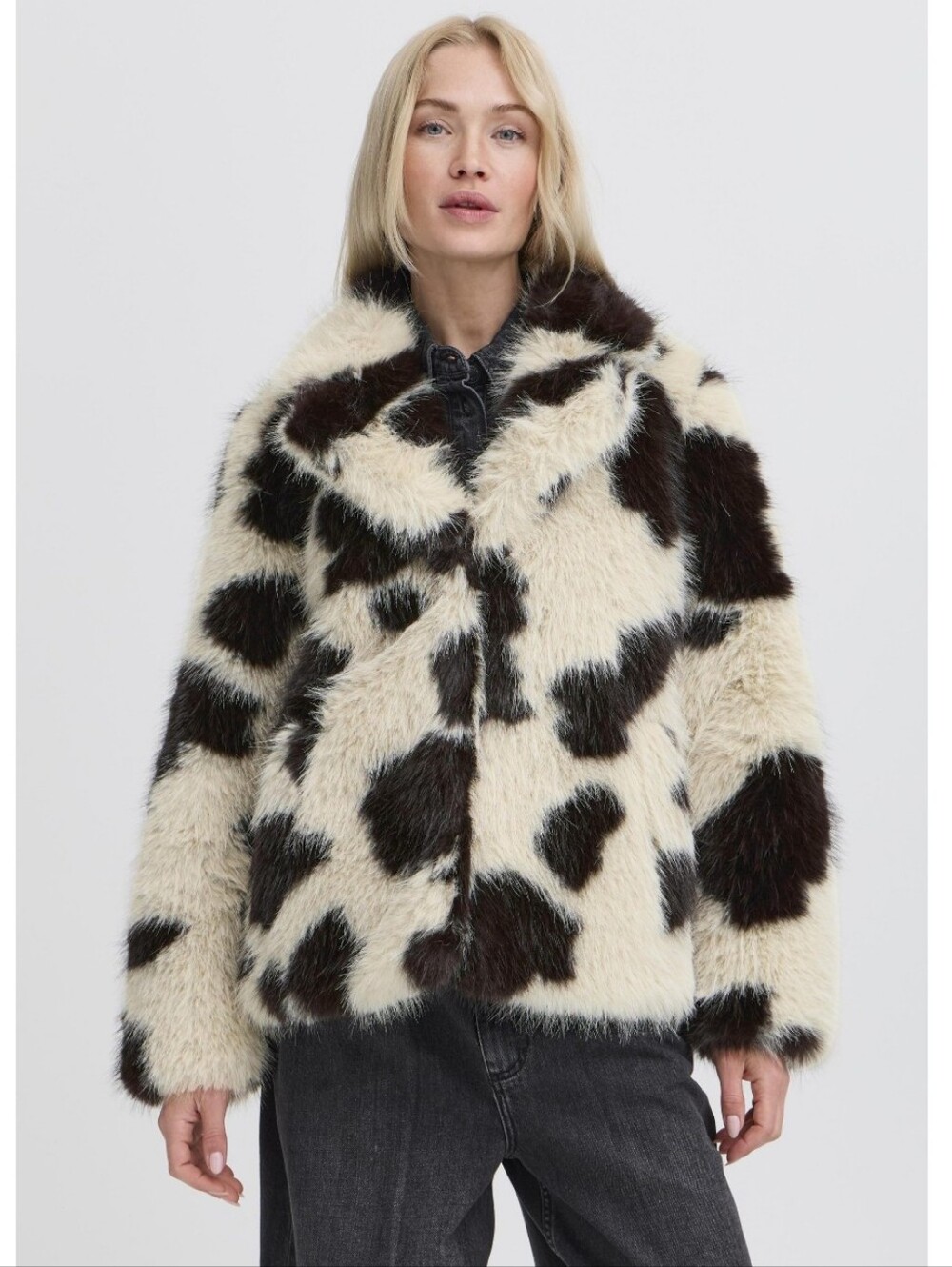 NWT b.young Bybemio Cow Print Faux Fur Coat Jacket Statement 36 Small - Picture 2 of 10
